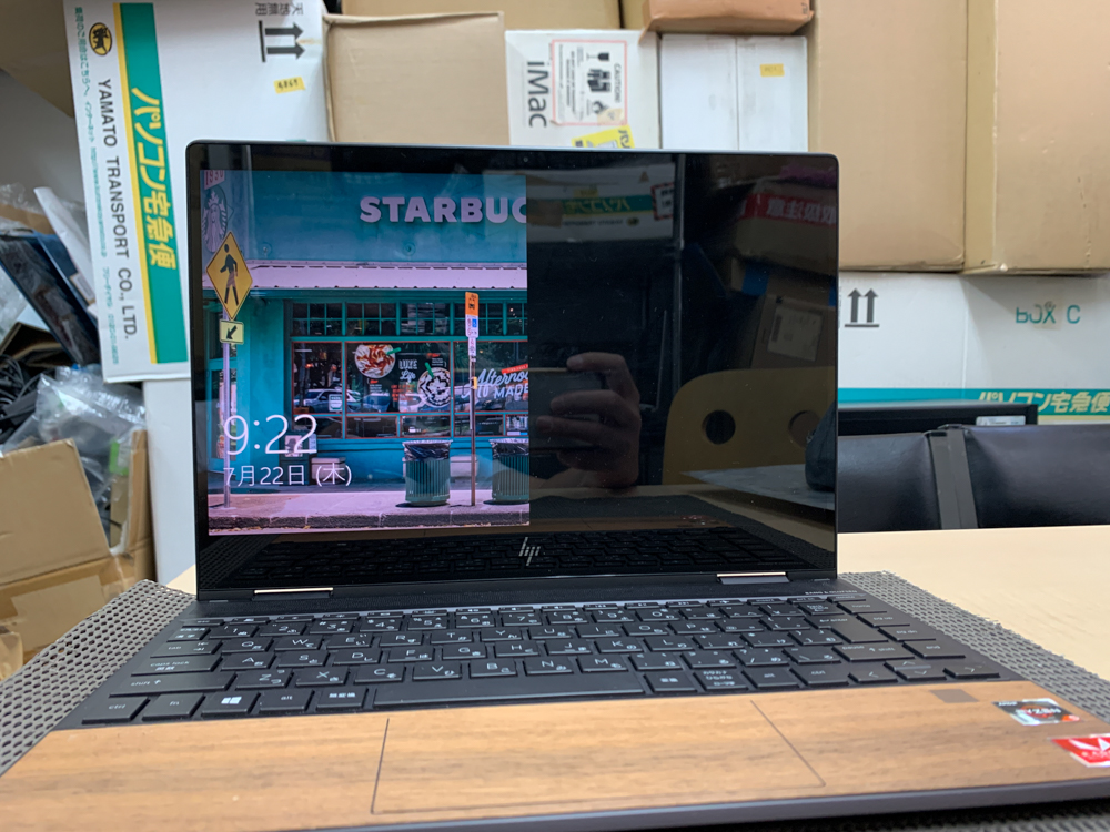 HP ENVY X360 画面の半分しか映らない 液晶パネル交換修理しました